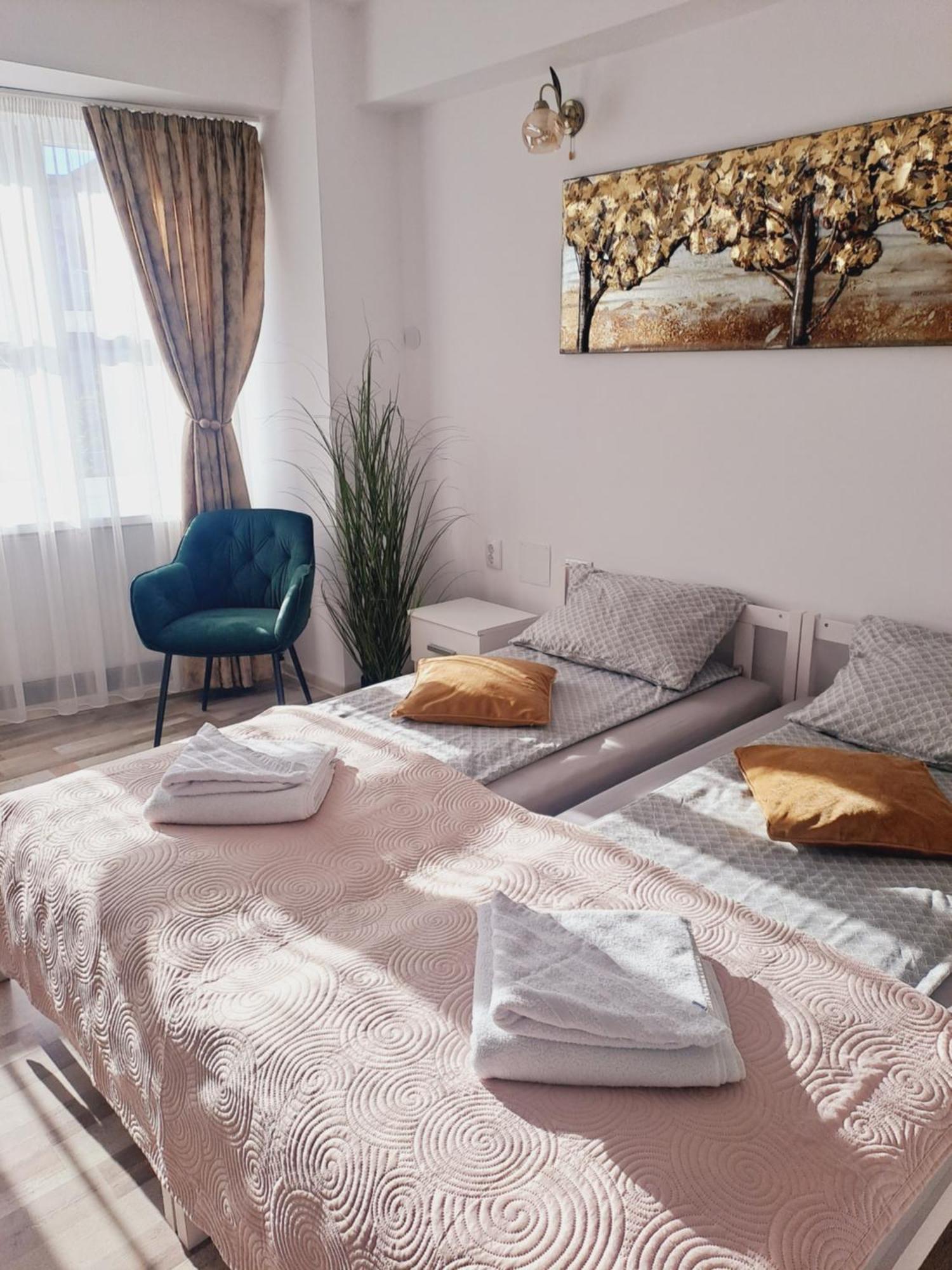 7 Level Central Apartments Miercurea Ciuc Quarto foto